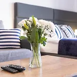 Apartahotel Baltyckie - Grand Baltic - Wifi, Klimatyzacja, Sala Zabaw, Taras Wypoczynkowy, Centrum Ustki