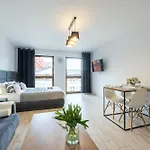 Baltyckie - Grand Baltic - Wifi, Klimatyzacja, Sala Zabaw, Taras Wypoczynkowy, Centrum Ustki Apartahotel 4*