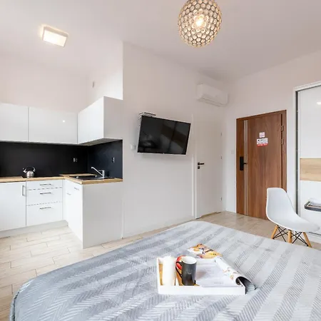 شقة فندقية Baltyckie - Grand Baltic - Wifi, Klimatyzacja, Sala Zabaw, Taras Wypoczynkowy, Centrum Ustki