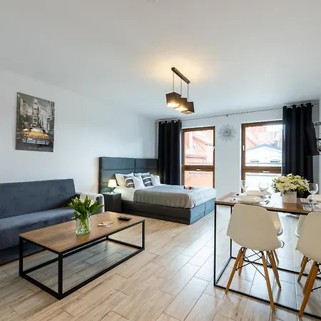 Baltyckie - Grand Baltic - Wifi, Klimatyzacja, Sala Zabaw, Taras Wypoczynkowy, Centrum Ustki 4* Ustka