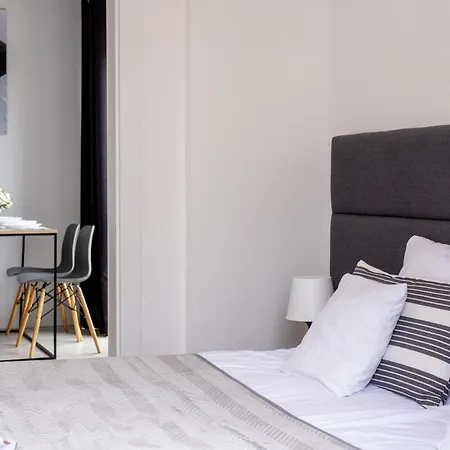 Baltyckie - Grand Baltic - Wifi, Klimatyzacja, Sala Zabaw, Taras Wypoczynkowy, Centrum Ustki Aparthotel 4*