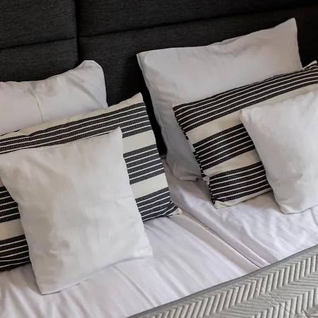 شقة فندقية Baltyckie - Grand Baltic - Wifi, Klimatyzacja, Sala Zabaw, Taras Wypoczynkowy, Centrum Ustki 4*